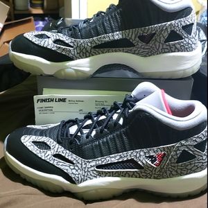 Nike Air Jordan 11 RETRO LOW IE SIZE 13 NEW DS *N*